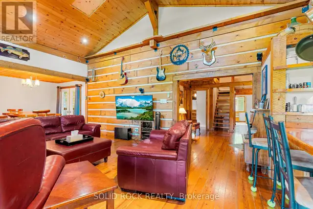 261 LACOURSE LANE Lanark Highlands, Ontario in Houses for Sale in Ottawa - Image 15