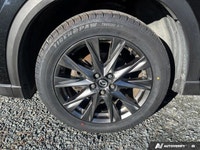 Come see this 2021 Mazda CX-5 Signature before someone takes it home! *Get Your Money's Worth for th... (image 8)