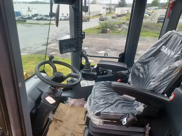 SANY SW305K WHEEL LOADER in Heavy Equipment in Dartmouth - Image 10