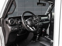 *Black Leather-Faced Bucket Seats, Heated Steering Wheel, Front Heated Seats, Freedom Top!* Whether... (image 7)