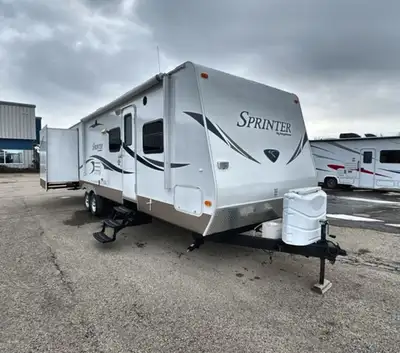 Family Floorplan w/ Triple Slides, Huge Bunkhouse, Aluminum Framed, Vacuum Bonded Hardwalls, Heated...