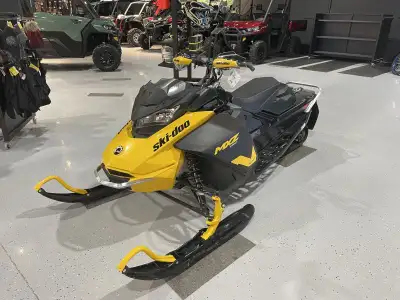 2025 SKI-DOO MXZ 600 NEO+ EFI SNOWMOBILE STOCK #A099415 55 HP ROTAX EFI ENGINE REV GEN4 PLATFORM 120...