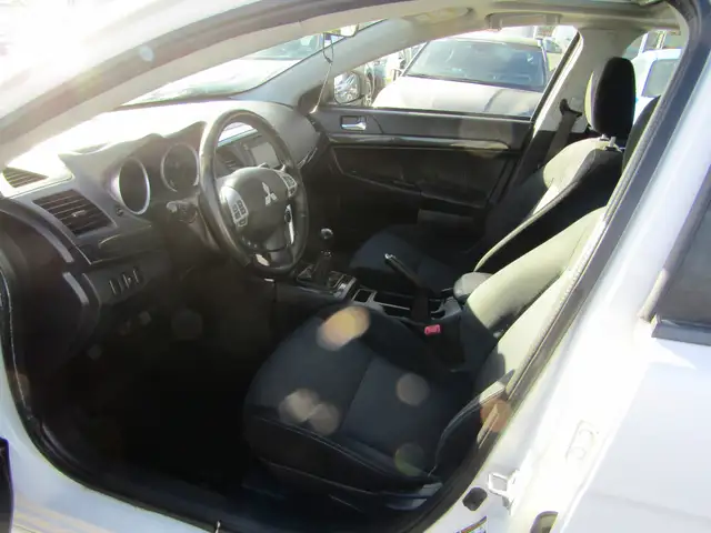 2016 Mitsubishi Lancer 4dr Sdn CVT GTS FWD | 5Spd| B. Camera | S in Cars & Trucks in Calgary - Image 14