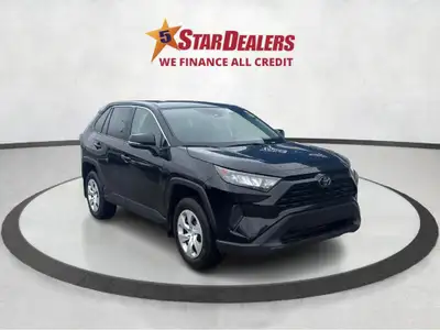 Looking for a Ford? Visit us at www.5StarDealer.com for view more like this vehicle. We have over 40...