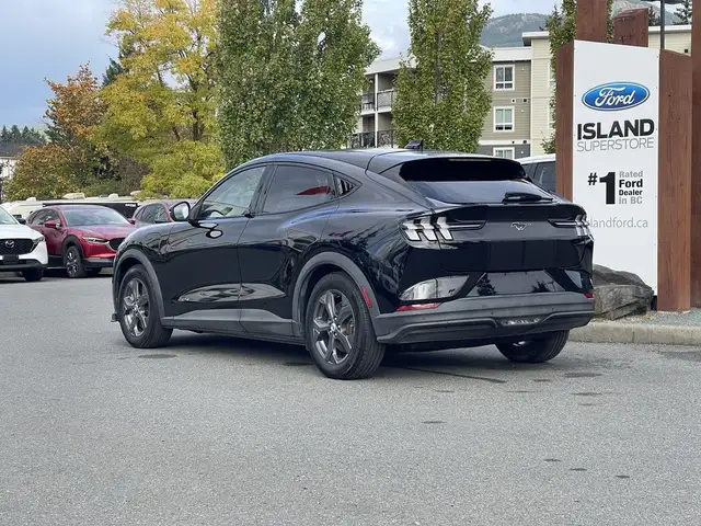 2021 Ford Mustang Mach-E Select 68 Kwh Standard Range RWD in Cars & Trucks in Cowichan Valley / Duncan - Image 6