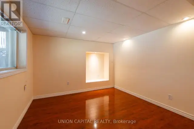 LOWER - 18 ETON STREET Markham (Village Green-South Unionville), in Long Term Rentals in Markham / York Region - Image 8