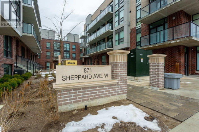 #37 -871 SHEPPARD AVE W Toronto, Ontario in Condos for Sale in City of Toronto