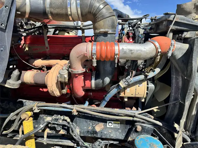 2004 KENWORTH T800 in Heavy Trucks in Ottawa - Image 27