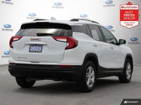 New Price! Summit White 2023 GMC Terrain SLE FWD 9-Speed Automatic 1.5L DOHC APPLE CAR PLAY, HEATED... (image 4)