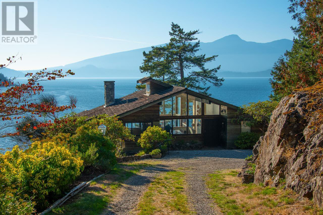 1744 BILLINGTON ROAD Bowen Island, British Columbia in Houses for Sale in Sunshine Coast