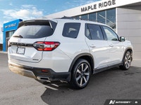 Touring AWD ... Engine: Regular Unleaded V-6 3.5 L/212 Other Equipment Rear Spoiler,Automatic Highbe... (image 4)