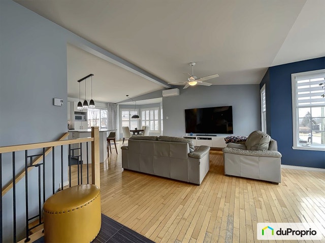 $580,000 - Bungalow for sale in L'Ancienne-Lorette — photo 2