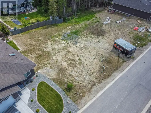 2715 GOLF COURSE Drive Unit# 10 Blind Bay, British Columbia in Land for Sale in Kamloops - Image 9