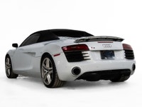 This beautiful 2014 Audi R8 Spyder is a Canadian vehicle with a clean Carfax report. The 2014 Audi R... (image 3)