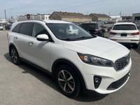 Le Kia Sorento EX V6 AWD 7 PASSAGERS CUIR MAGS CAMERA RECUL 2019 usagé offert chez AutoStudio 72 à M... (image 1)