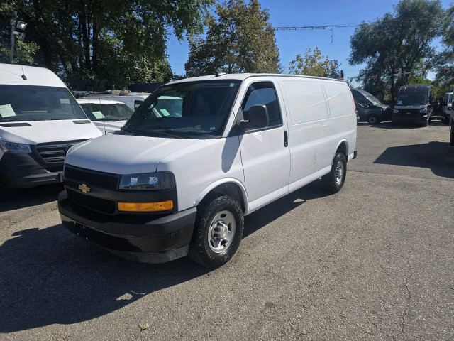 2022 Chevrolet Express Cargo Van 2500 in Cars & Trucks in City of Toronto - Image 2