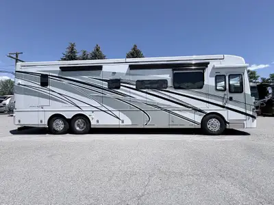2027 Newmar Mountain Aire 4118 | Luxury Class A Diesel Motorhome | Stock #14818 Step into the pinnac...