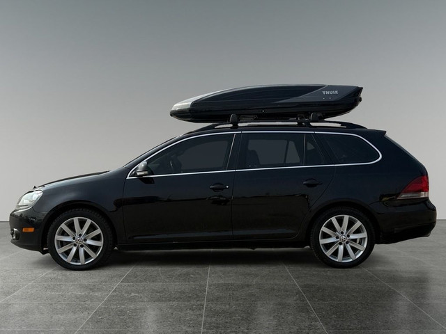 2014 Volkswagen Golf Wagon 4dr TDI DSG Comfortline in Cars & Trucks in Calgary - Image 2