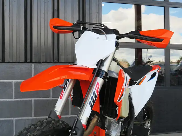 2021 KTM 450 XC-F in Dirt Bikes & Motocross in Cambridge - Image 10
