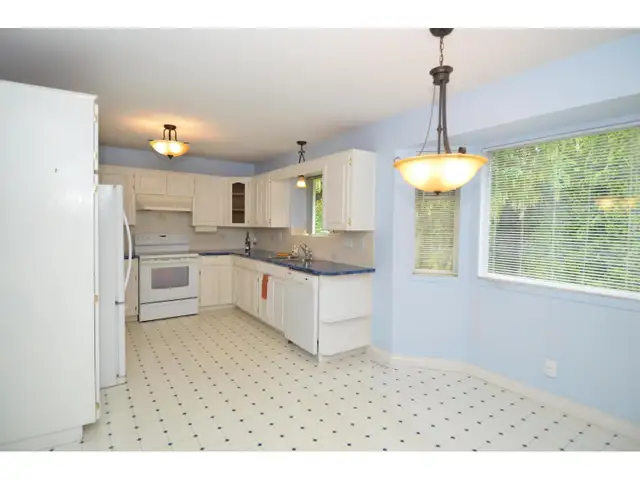 8986 WATSON COURT Delta, British Columbia in Houses for Sale in Richmond - Image 6