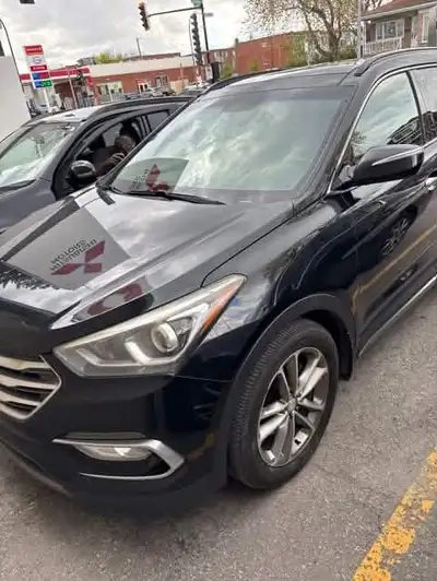 2017 Hyundai Santa Fe Sport SE 2.0 L AWD 4x4 Automatique 179 000 KM . MODÈLE SE + CUIR + TOIT PANORA...