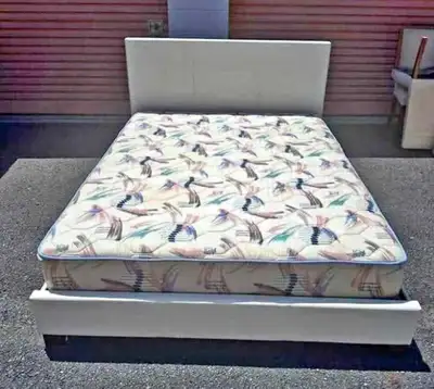 Quality Mattress ( Memory Foam ) Available, View more