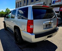 All vehicles come with a full vehicle History Report, ask to see it! 2010 Chevrolet Tahoe HybridTRAD... (image 9)