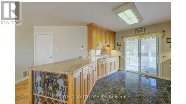6737 HIGHWAY 20 West Lincoln (Smithville), Ontario in Houses for Sale in Hamilton - Image 16