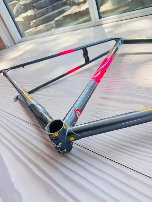 Zunow Z1 58 cm Vintage Bicycle Frame and Fork in Frames & Parts in City of Toronto - Image 12