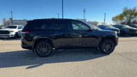 This 2025 JEEP GRAND CHEROKEE L SUMMIT 4X4 has the following options Palermo Leather Seats, Dual-Pan... (image 9)