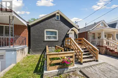 Completely Reimagined Duplex-Style Home Offering Two Self-Contained Living Spaces, Renovated Top To...