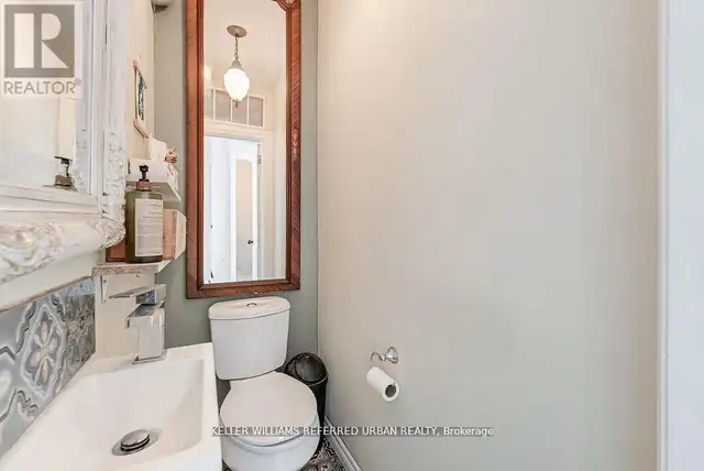 1118 QUEEN STREET E Toronto (South Riverdale), Ontario in Commercial & Office Space for Sale in City of Toronto - Image 24