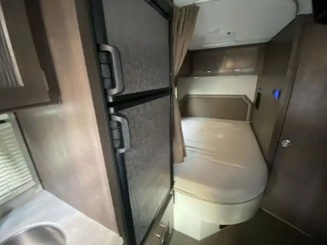 2020 Adventurer LP Class C Adventurer 23RB in RVs & Motorhomes in Kamloops - Image 31