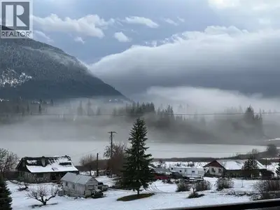 For more information, please click Brochure button. This rare 3+ acre lakeview property offers incre...