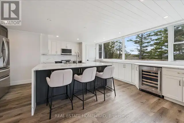 1085 AUSTIN LANE Lake of Bays (Mclean), Ontario in Houses for Sale in Muskoka - Image 16