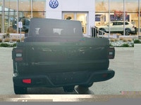 Only 29,963 Miles! This Jeep Gladiator boasts a Regular Unleaded V-6 3.6 L/220 engine powering this... (image 3)