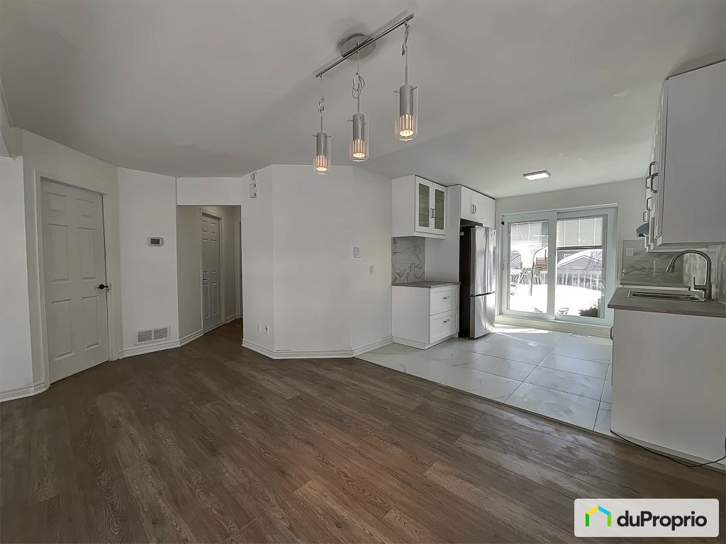 $634,900 - Bungalow for sale in Terrebonne (Terrebonne) — photo 3