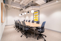 Tailor-made dream offices for 5 persons in Spaces The Permanent