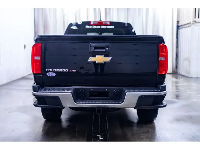 2017 Chevrolet Colorado 4x4 Crew Cab WT Longbox PSeat BCam in Cars & Trucks in Red Deer - Image 9