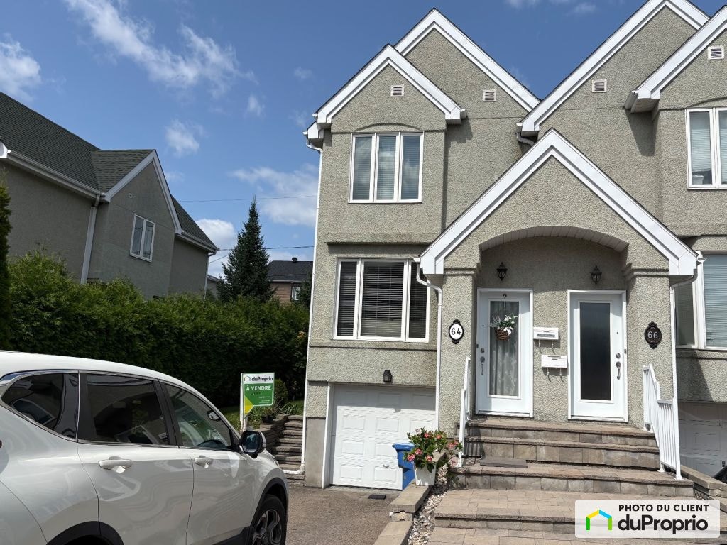 $453,000 - Townhouse for sale in St-Jérôme (St-Jérôme) — photo 1
