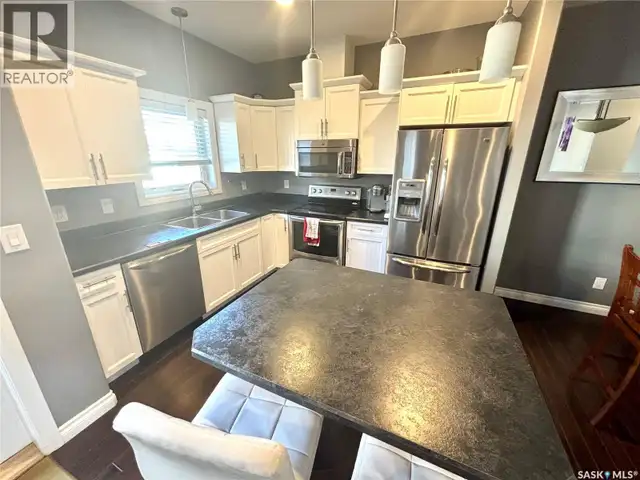 104 Atton CRESCENT Saskatoon, Saskatchewan in Condos for Sale in Saskatoon - Image 4