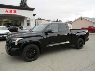 Turn heads and tackle anything in this 2023 Toyota Tundra SR5 TRD Sport 4x4, one of Toyotas most sou...