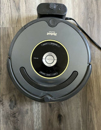 iRobot Roomba 652. Vacuum cleaner