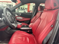 Immerse yourself in elevated sophistication with the 2025 Acura RDX Platinum Elite A-Spec, a stunnin... (image 8)