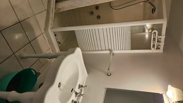 Ajax, Westney & Kingston Rd. Basement Apt. $1150/mo plus.utilite in Long Term Rentals in City of Toronto - Image 10