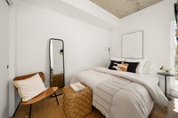 Condo for rent-apartment rental-logement locatif-2.5-2 1/2-Studio-Rosemont La Petite Patrie-Parc Laf... (image 8)