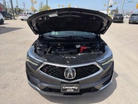 Drive luxury and performance in this 2019 Acura RDX Elite AWDa premium SUV that blends sporty handli... (image 9)