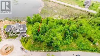 A Rare and Exceptional Opportunity to Build Your Custom Dream Home on the Shores of Georgian Bay!Tuc...