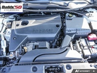 Enjoy peace of mind with this accident-free 2017 Nissan Altima 2.5 Sv, verified by CARFAX Canada. Wi... (image 8)