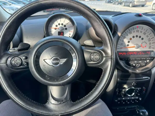2012 MINI Cooper Countryman Countryman in Cars & Trucks in St. Catharines - Image 19